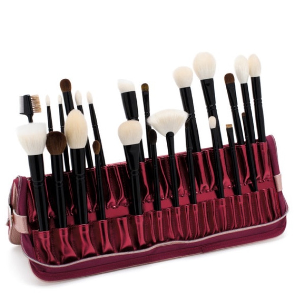 Brush Works Easel Pro